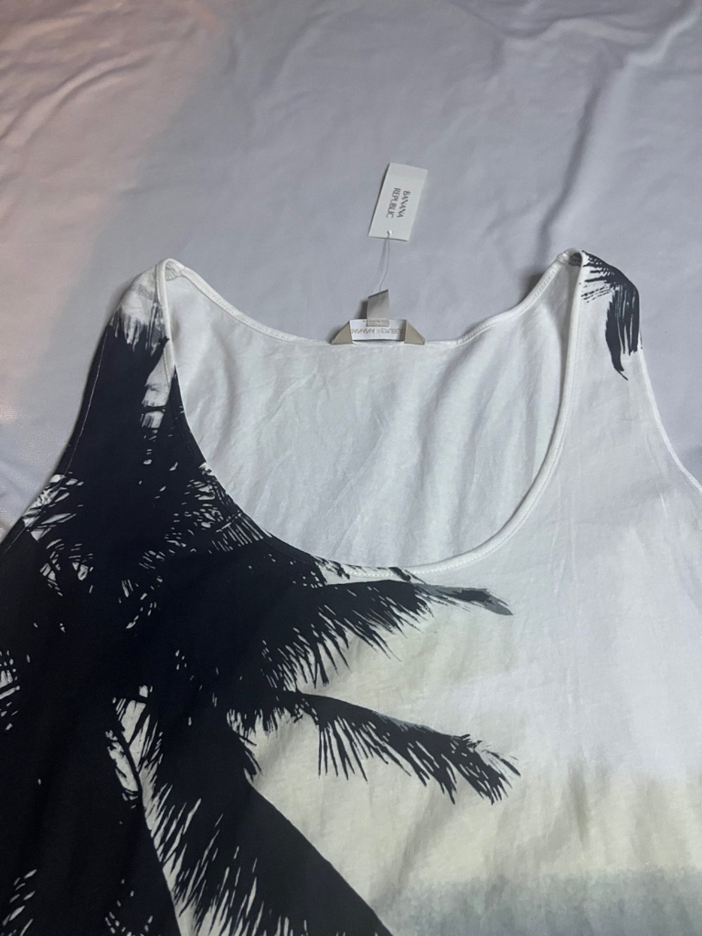 NWT Banana Republic Beach Tank - Picture 2 of 9